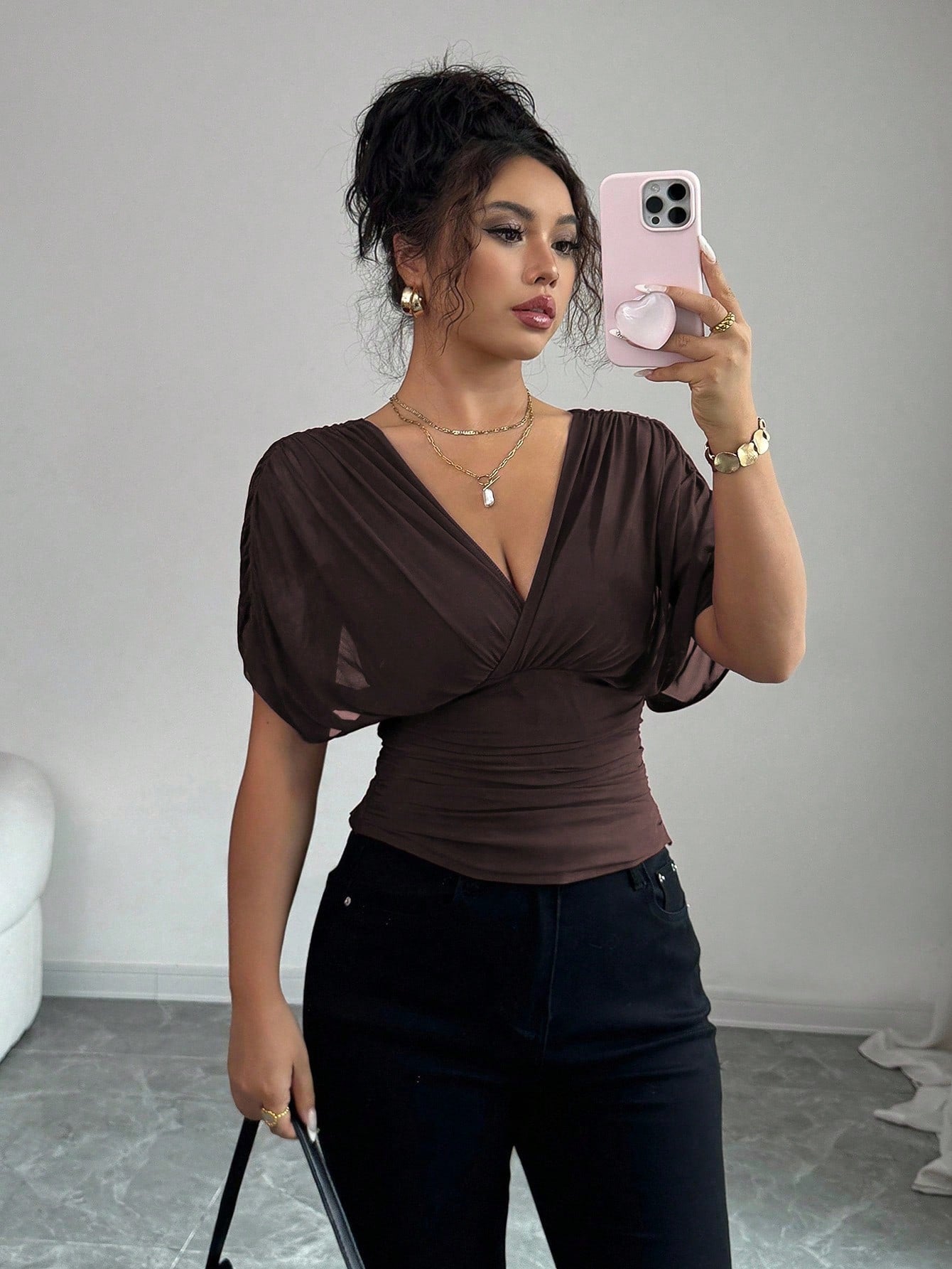 Solid-color Deep V-neck Short-sleeve Waist-cinching Top For Women